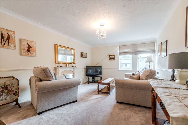 17, Rosewood Court, Roundhay photo 3