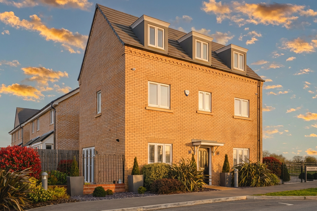 4-bed house on 110, Irthlingborough Road, Wellingborough, £385,000