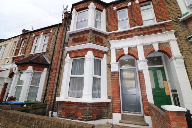 Thumbnail Flat to rent in Gallosson Road, London