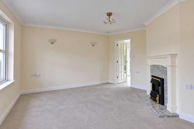 1, Oaklands Court, Sticklepath photo 4