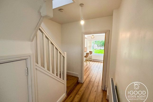 64, Dean Drive, Wilmslow photo 2