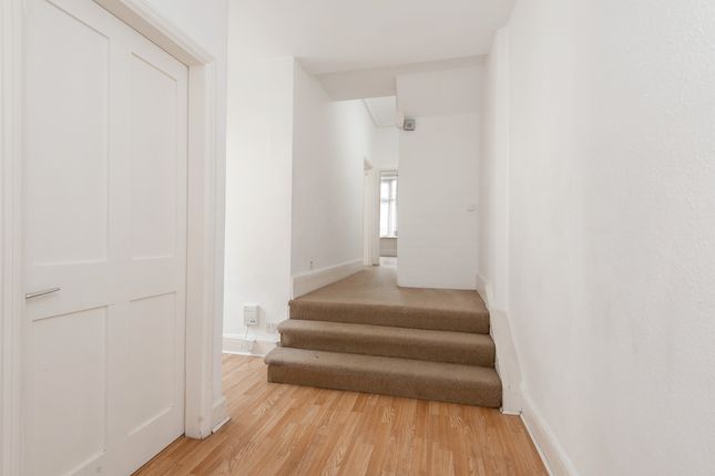 13a, Church Street, Weybridge photo 4