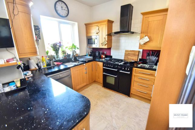 30, Hunloke Avenue, Eastbourne photo 2