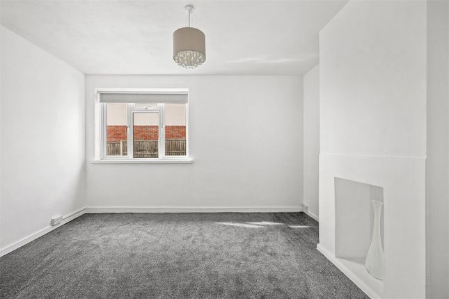 18, Centre Avenue, Epping photo 3