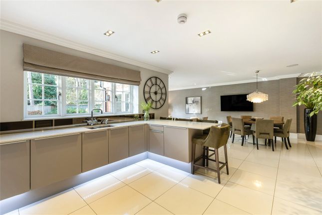 Long Hill Road, Berkshire photo 3