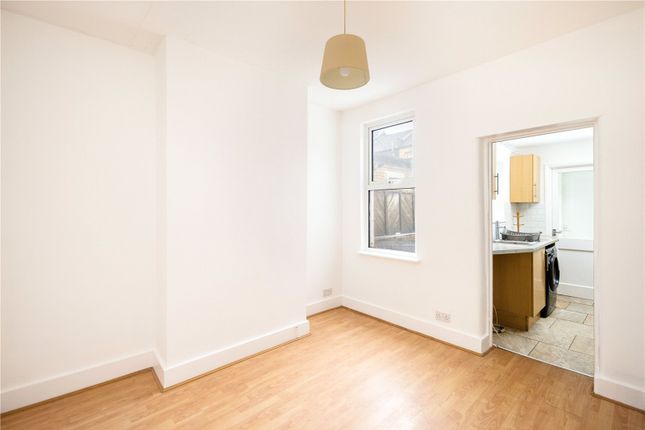 61, Vernon Road, London photo 4