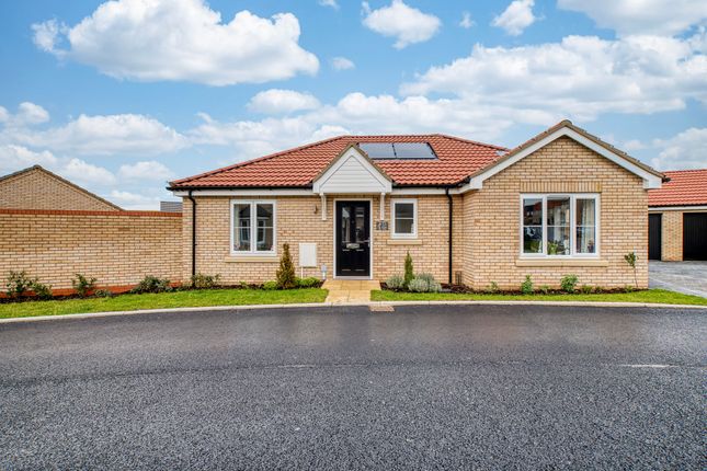 2-bed other on 23 Kestrel Road, Great Yarmouth, £360,000