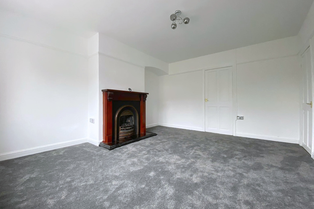 87, Ridge Grove, Stourbridge photo 3