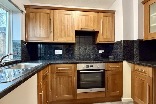 65, Nicholson Court, Hereford photo 3