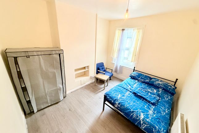 280A, Sangley Road, London photo 4