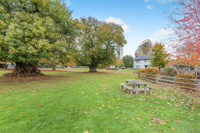 Flat 5, 4, Charlotte Way, West Malling photo 4