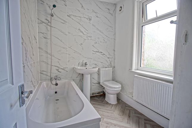 59, Caroline Street, Preston photo 2