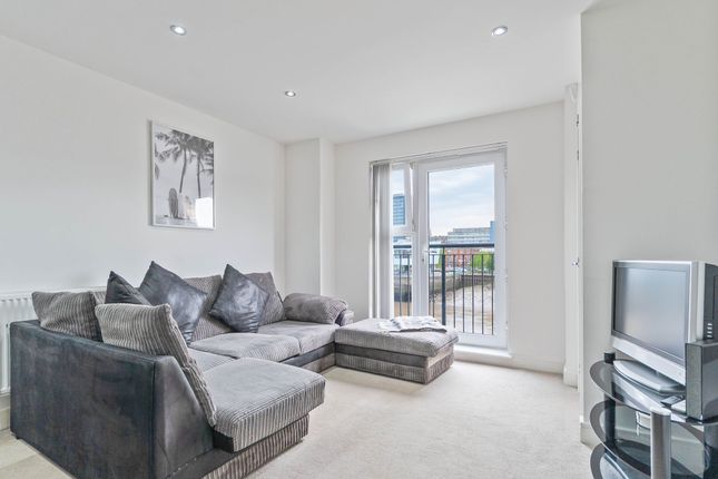 Flat 8, The Bramante Copper Dome Mews, Newport photo 3