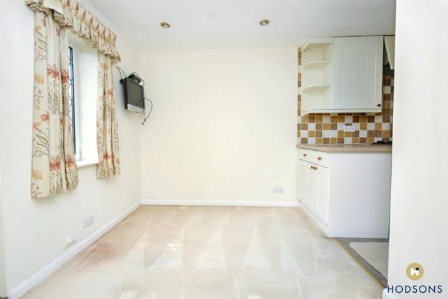 8, Orchard View, Pontefract photo 4