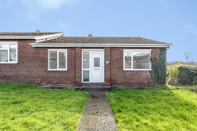 2-bed house on 10, Hyman Walk, Pontefract, £90,000