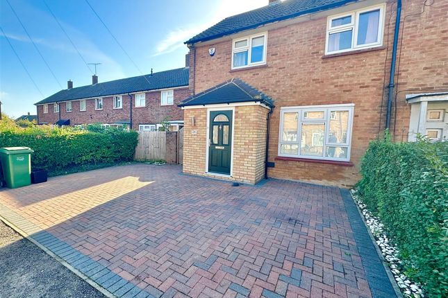 Thumbnail Semi-detached house for sale in Rodney Close, Luton