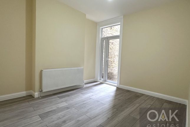 Maisonette to rent in Manor Road, London