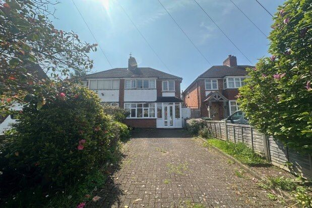 Thumbnail Property to rent in Redlands Road, Solihull