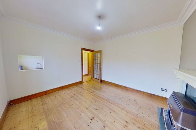 12, Meadowpark, Edinburgh photo 3