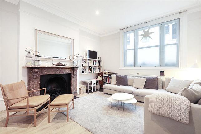 Terraced house to rent in Oldbury Place, Marylebone, London