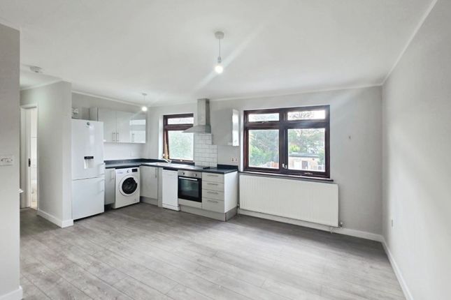 Pbox-Kitchen-335956.Jpg