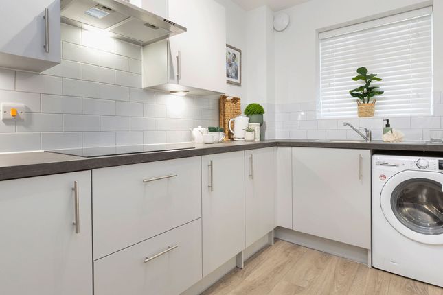 Flat for sale in Caxton Lodge, Smallhythe Road