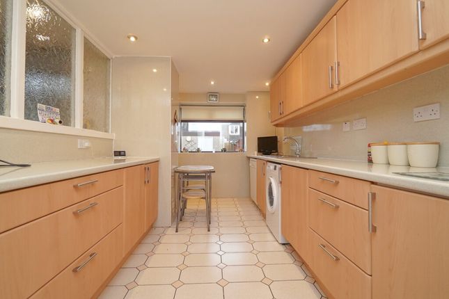 18, Taylor Street, Clydebank photo 4