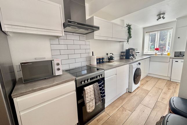 69 Stanton Road, Leicester photo 3