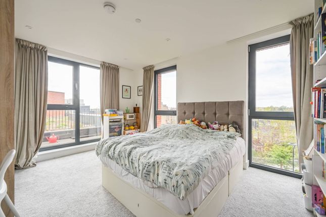 Flat for sale in Otium House, Southgate, London