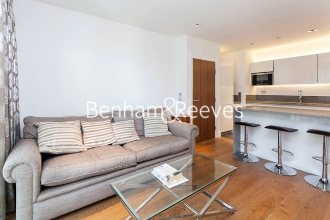 99 Belgravia House, Dickens Yard,, Longfield Avenue, London photo 2