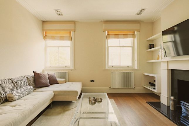 2-bed flat on N, 23-24, Ennismore Gardens, Knightsbridge, £895,000