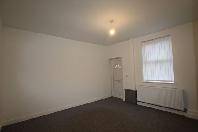 12 Warwick Street, Rochdale photo 2