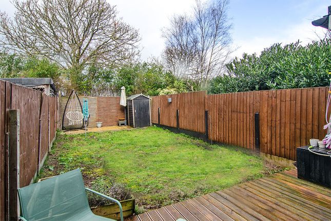 15, Thistledown Avenue, Burntwood photo 2