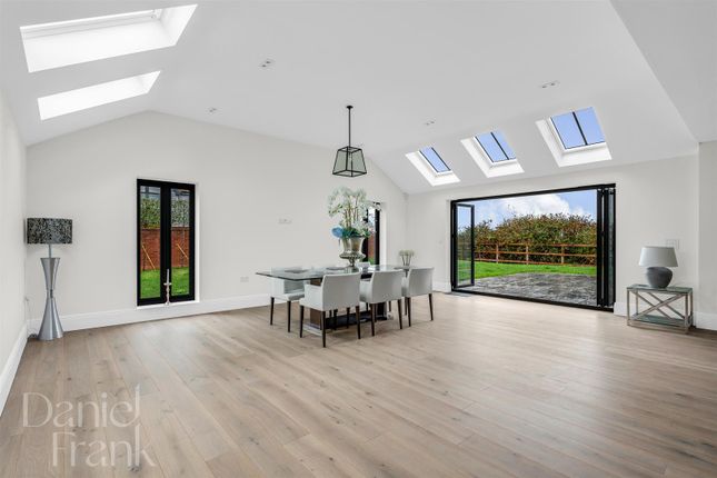 Plot 3, Meadow View, Epping Lane, Stapleford Tawney photo 3