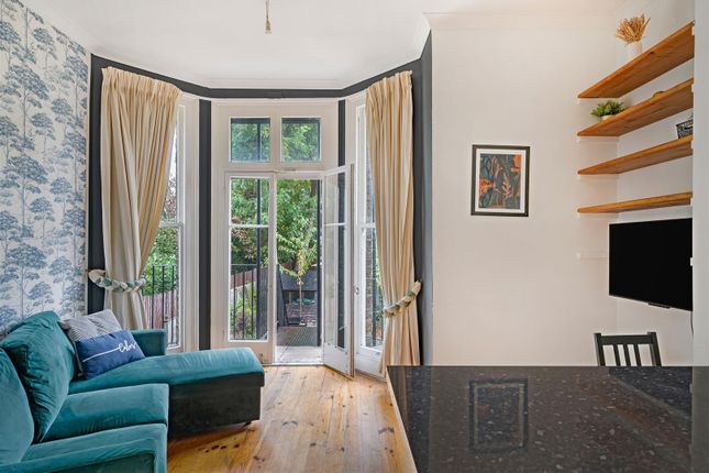 Flat 3, 57, Argyle Road, West Ealing photo 4