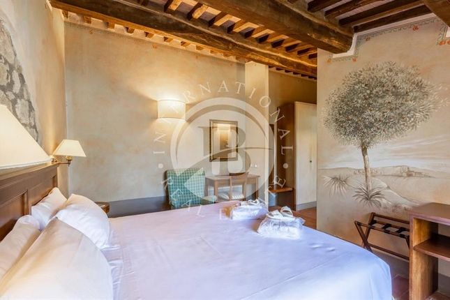 Villa for sale in Roccastrada, Tuscany, 58036, Italy
