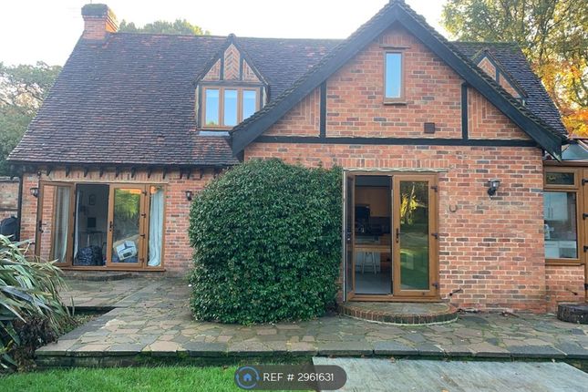 Deep Hollow, Golden Ball Lane, Maidenhead photo 3