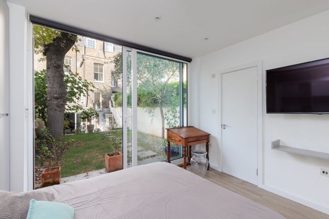 Terraced house for sale in Earls Court Gardens, London