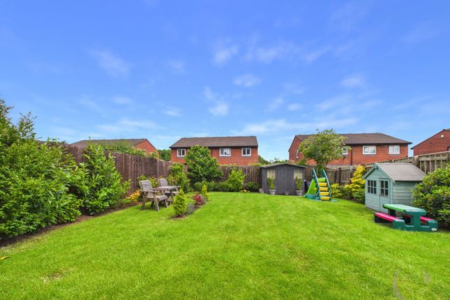 39 Calf Close Drive, Jarrow photo 3