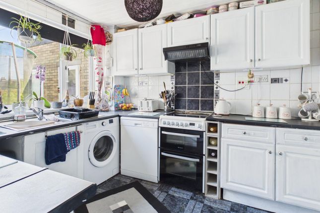 23N, Cefn Road, Bridgend photo 4