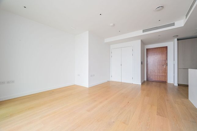 2-bed flat on City Road, EC1V, Old Street, £730,000