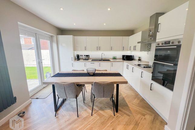 4 Oak Green Road, Warrington photo 3