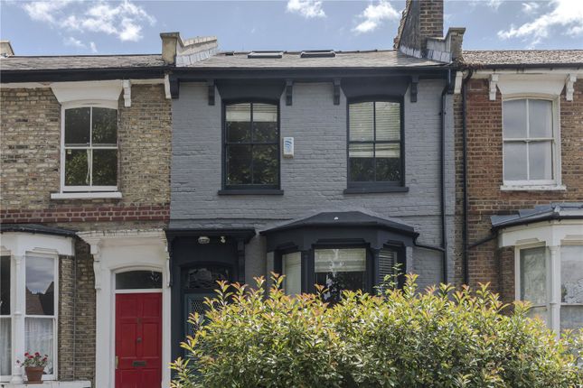 Thumbnail Terraced house for sale in Colvestone Crescent, London