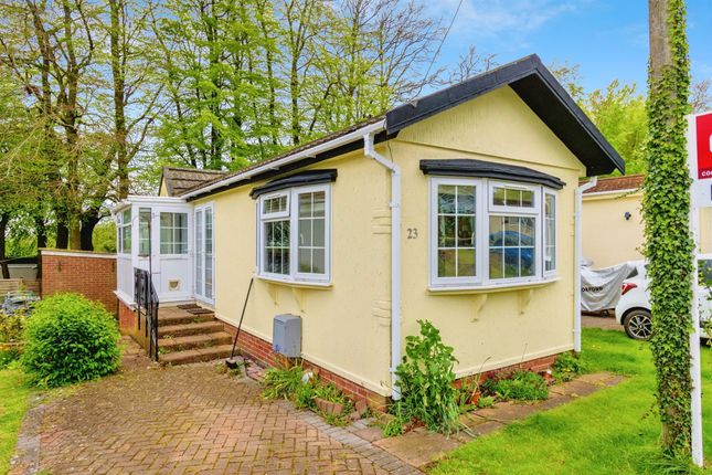 Mobile/park home for sale in South View Park Homes, Olivers Battery Gardens, Winchester