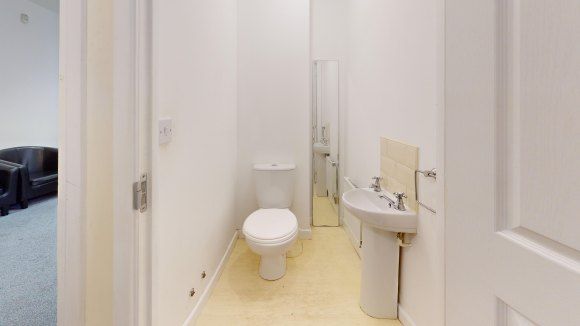 1-Juniper-Way-Bathroom 2