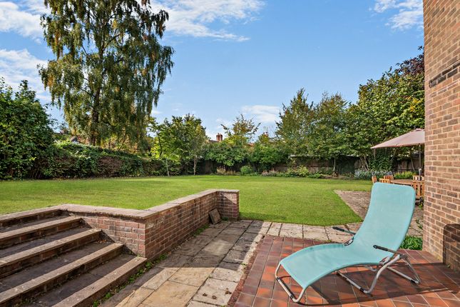 Paddock Lodge,, Dunsells Lane, Alresford photo 3