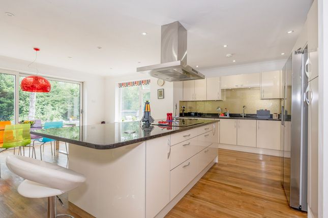 10, Ifoldhurst, Billingshurst photo 2