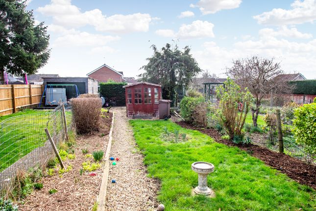 94, Harborough Road, Rushden photo 4