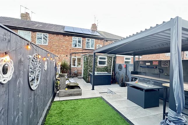 22, Athelstan Road, Beverley photo 3