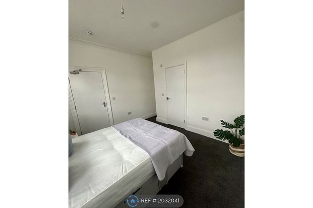 Room to rent in Lodge Causeway, Bristol
